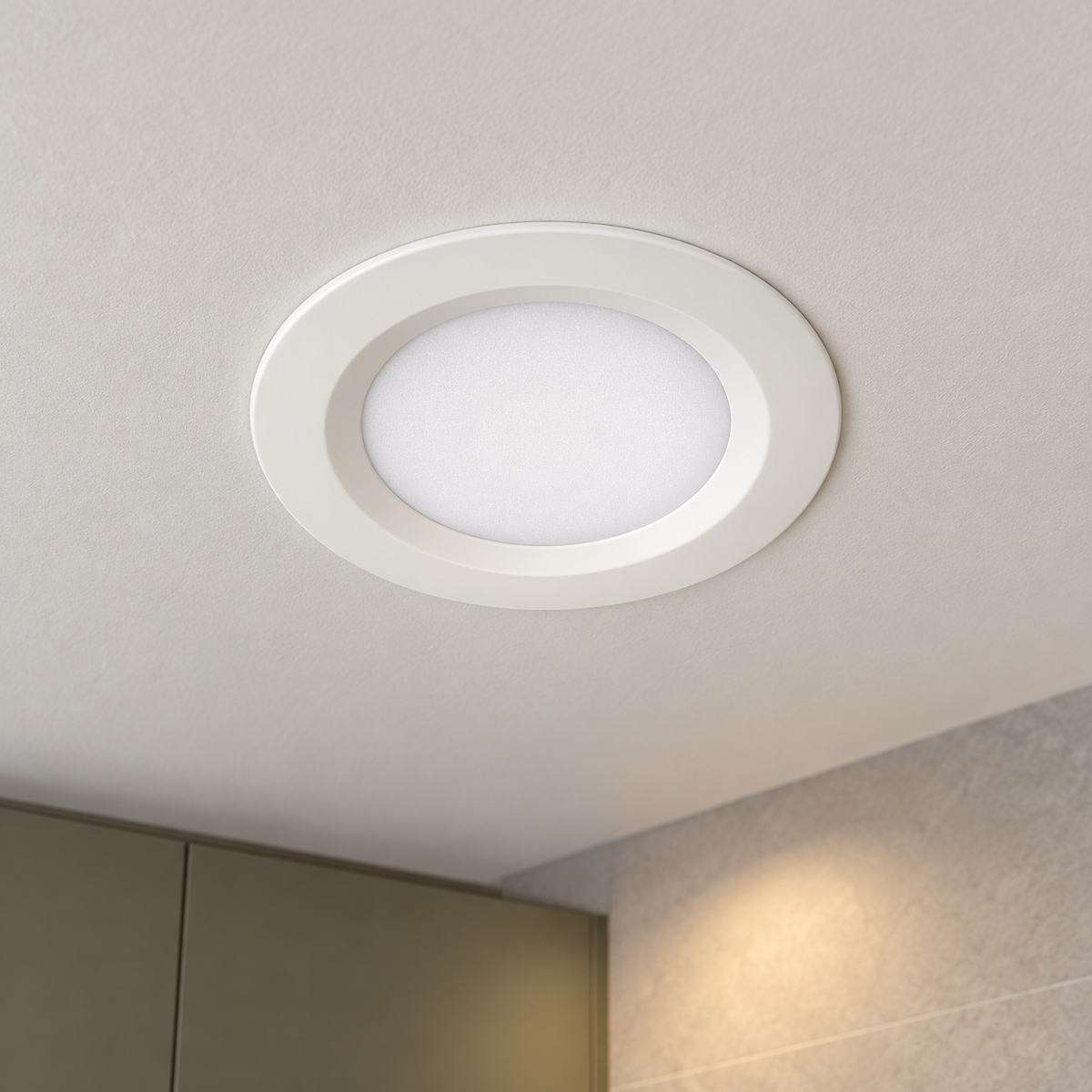 KOYAMA KAMIKITA recessed LED light - installed front-face close-up